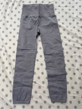 NWOT Free People Movement good karma legging size M/L